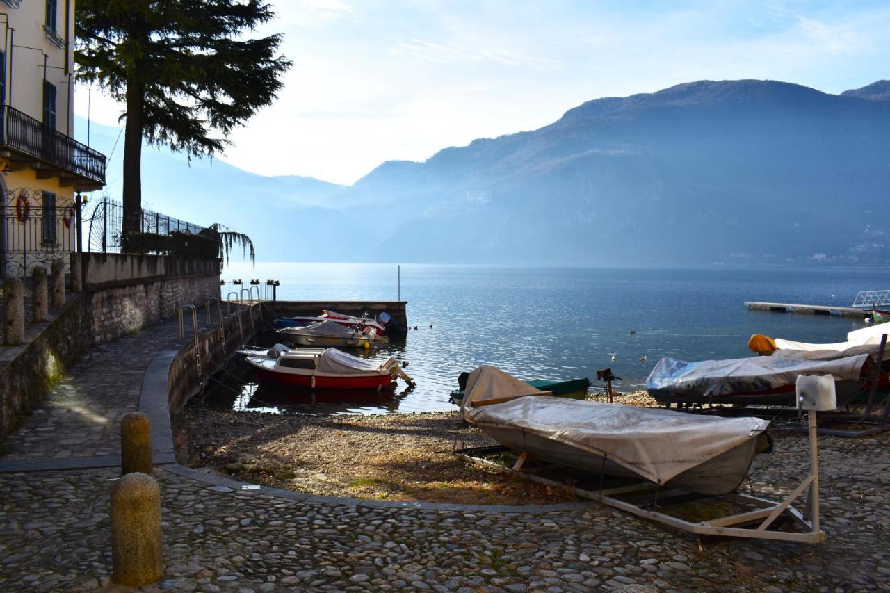 Our Happy Place - Casa Vacanze Per Il Viaggiatore Slow Мандельо дел Ларио Екстериор снимка